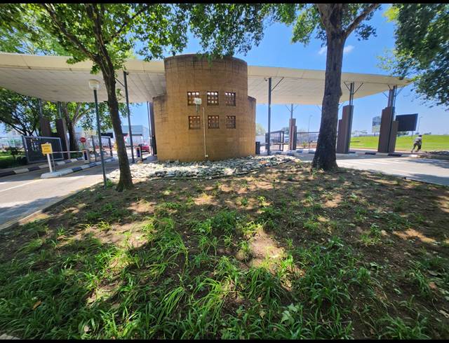 337M² OFFICE TO LET IN RANDJESPARK